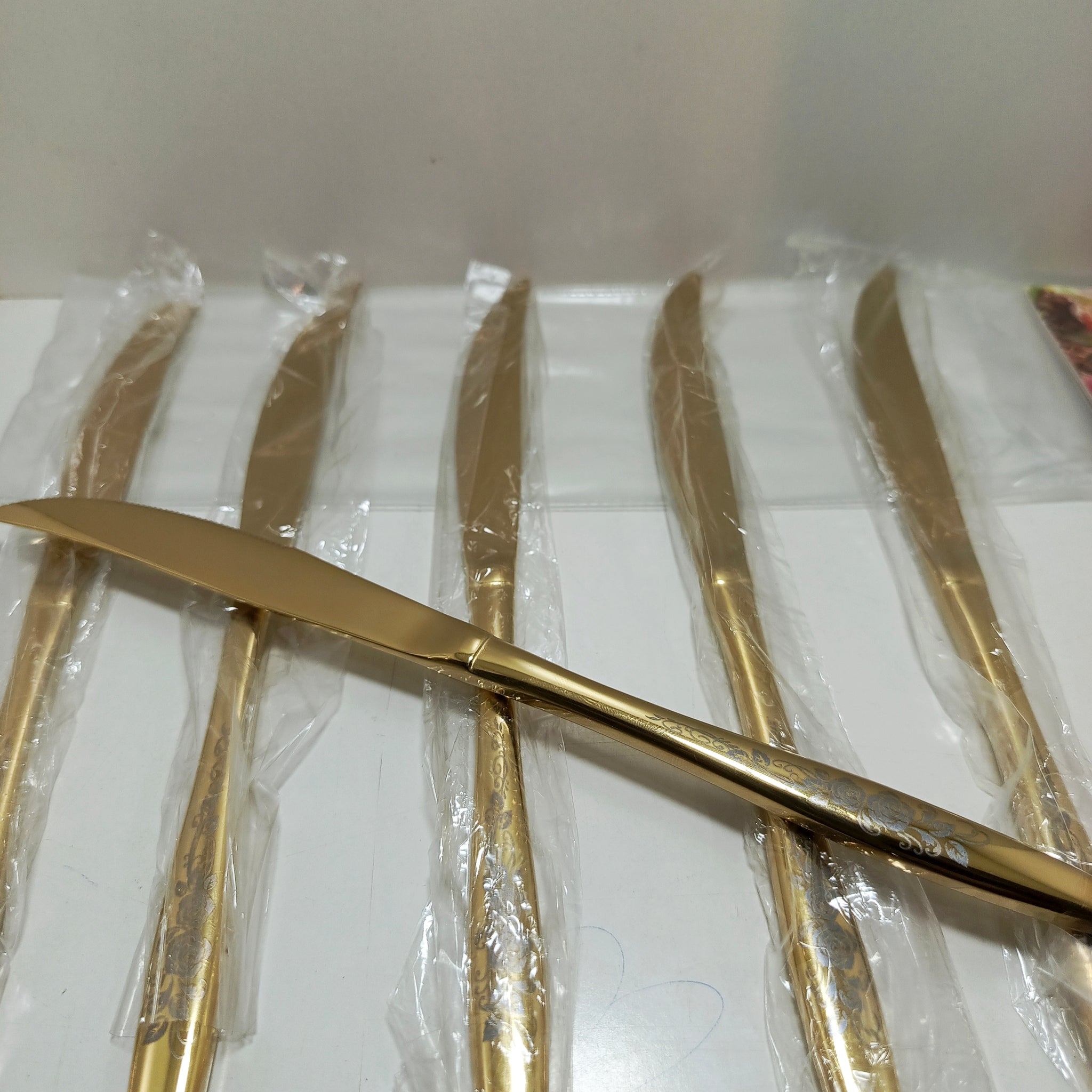 6pcs Set Golden Knife set - G1