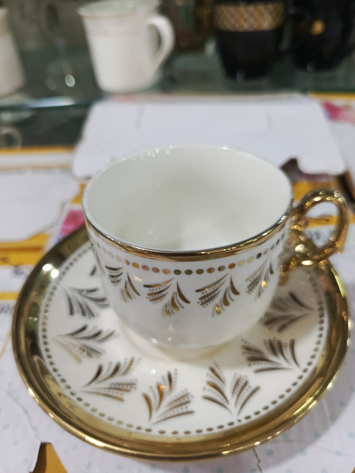 Golden white  Cup & Saucers - Vol 5
