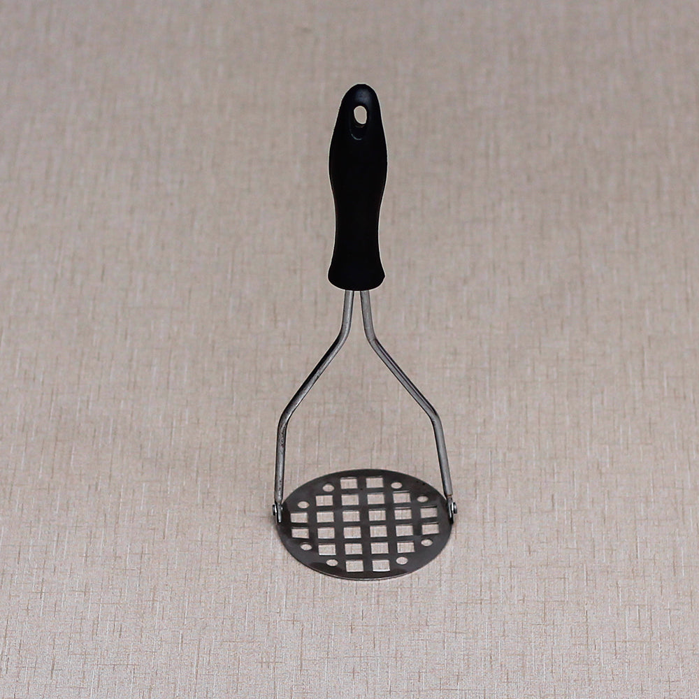 Potato masher with plastic handle and square box hole