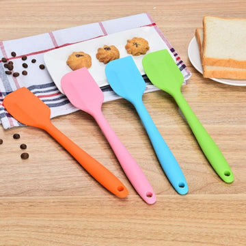 Silicone Spatula Bakery Tools Baking Scraper Rubber Silicone Cake Scraper Butter Spoon